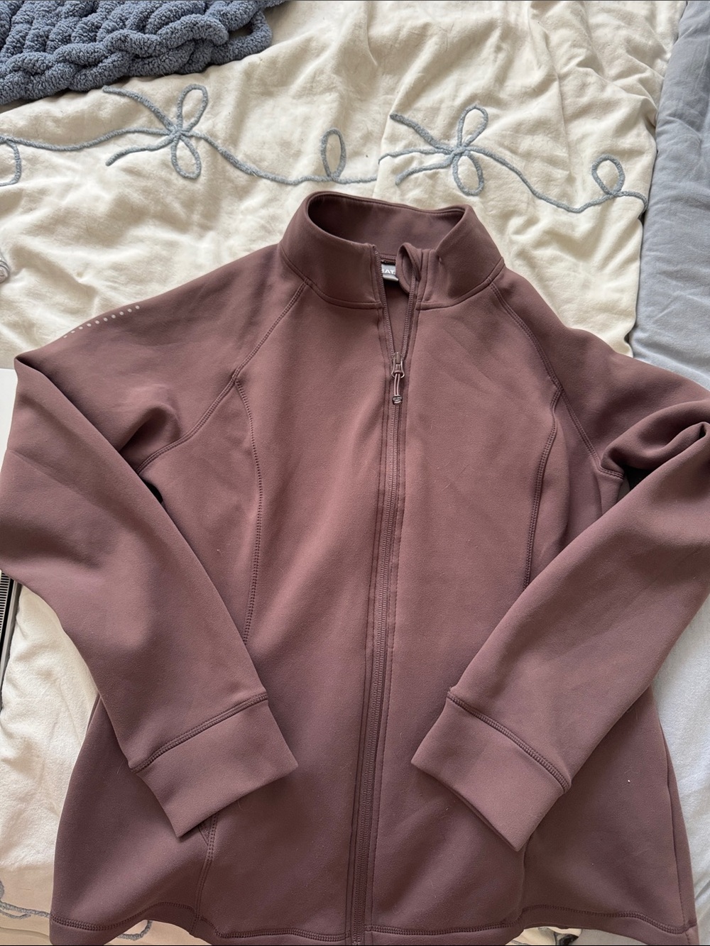 Women’s Full-Zip Jacket in Mauve Brown